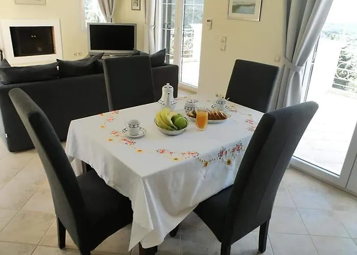 Holiday home Bel Fiore, Brand New Great View *